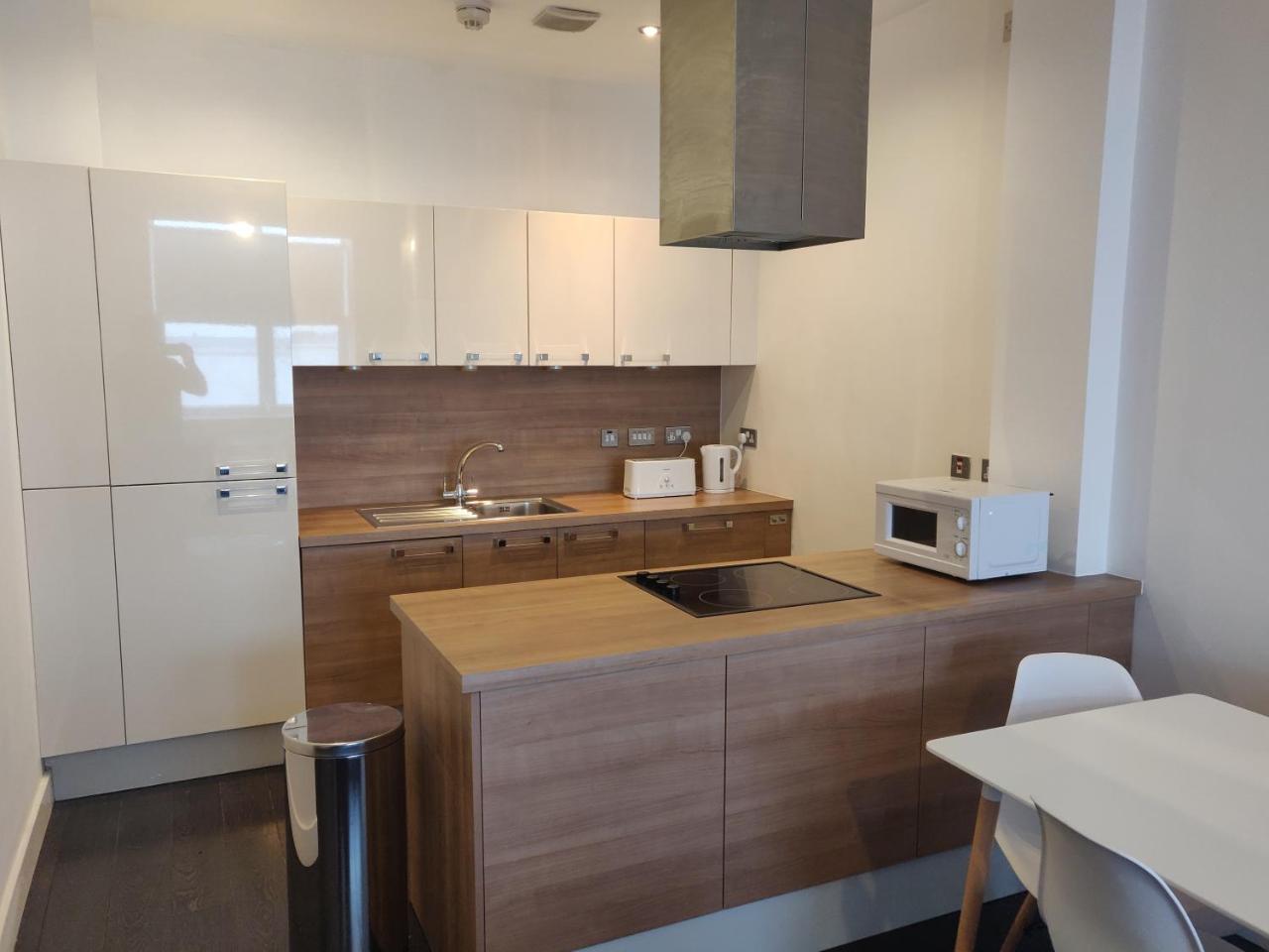 Canal Side Apartment By Serviced Living Liverpool Eksteriør bilde
